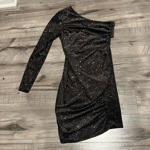 Women’s size 7, one sleeve sparkly mini dress